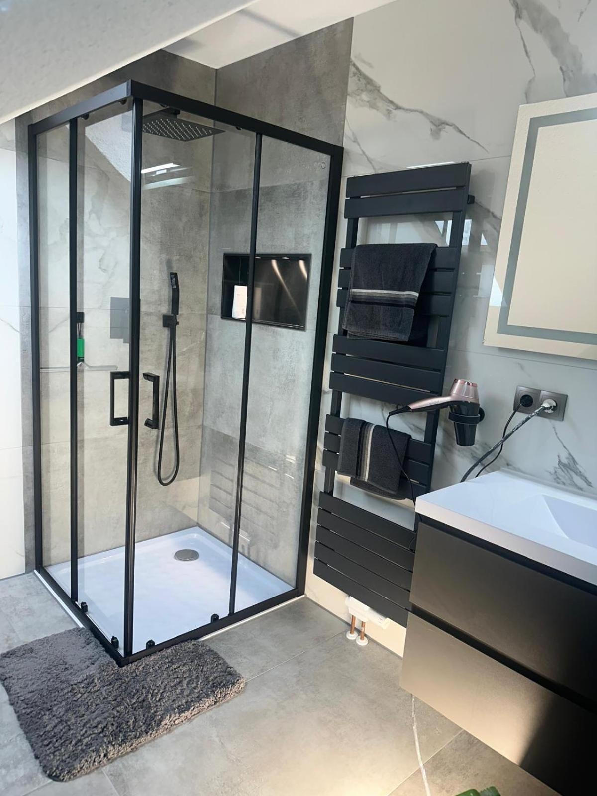 Flexible, Schoene Und Gut Aussehende Feriensuite Reutlingen Eksteriør billede