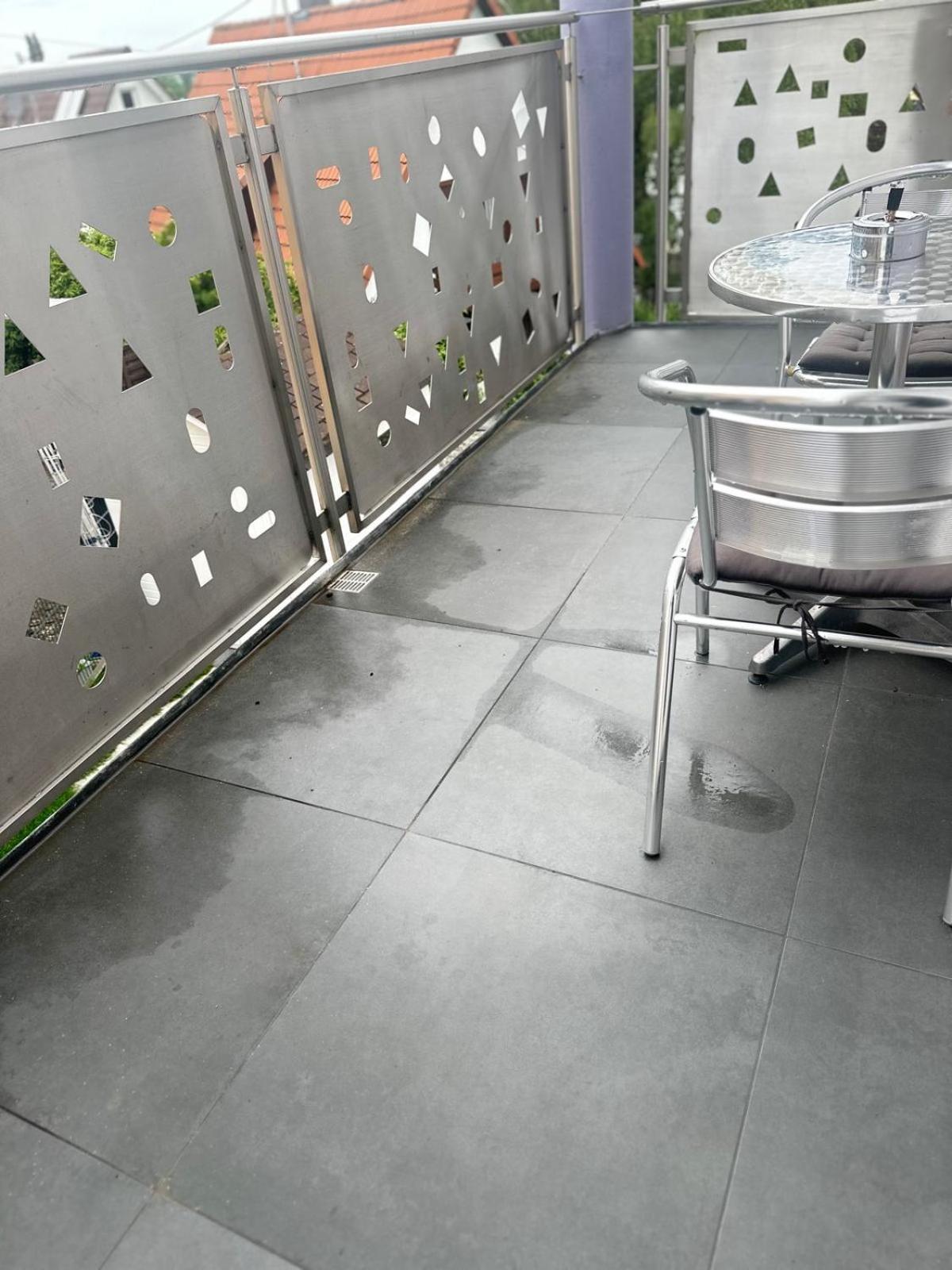 Flexible, Schoene Und Gut Aussehende Feriensuite Reutlingen Eksteriør billede